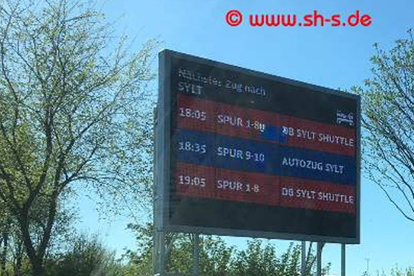 Anzeigentafel Autozug Sylt